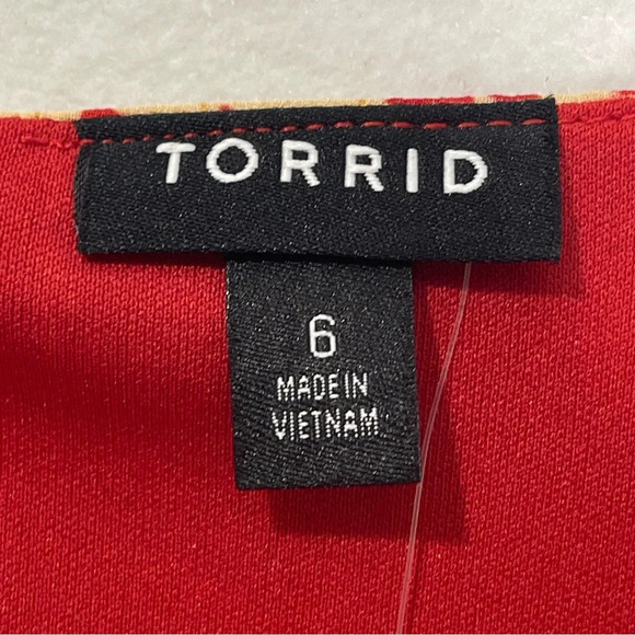 Torrid Babydoll Mini Dress Size 6X Red Floral Chiffon Bishop Sleeve Pockets - Picture 10 of 11